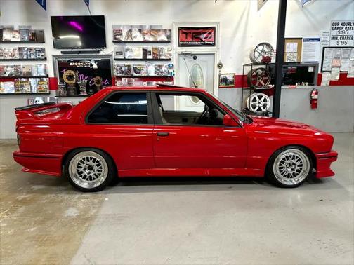 1988 BMW M3 Base