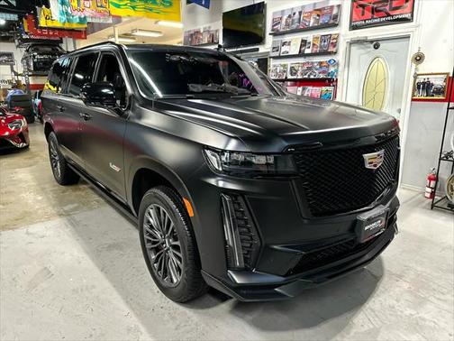 2024 Cadillac Escalade ESV V-Series