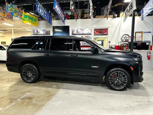 2024 Cadillac Escalade ESV V-Series