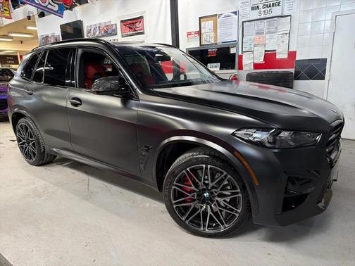 2025 BMW X5 M Base