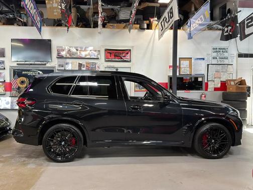 Black 2025 BMW X5 M Base