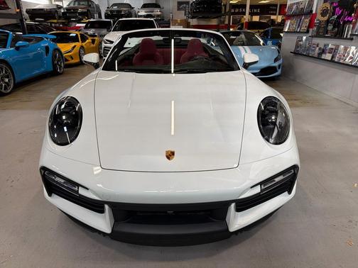 2022 Porsche 911 Turbo S