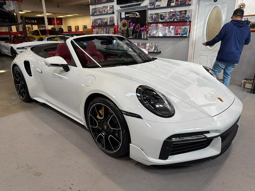 2022 Porsche 911 Turbo S