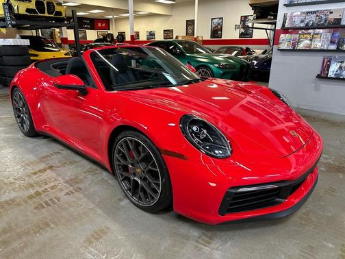2021 Porsche 911 Carrera 4S Cabriolet