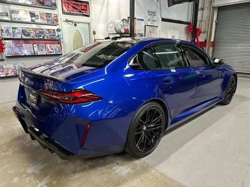 2025 BMW M5 Base