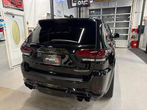 2020 Jeep Grand Cherokee Trackhawk