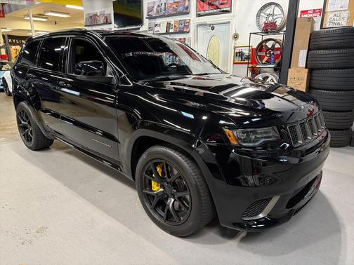 2020 Jeep Grand Cherokee Trackhawk