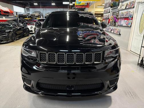 2020 Jeep Grand Cherokee Trackhawk