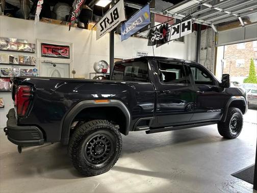 2025 GMC Sierra 2500 AT4