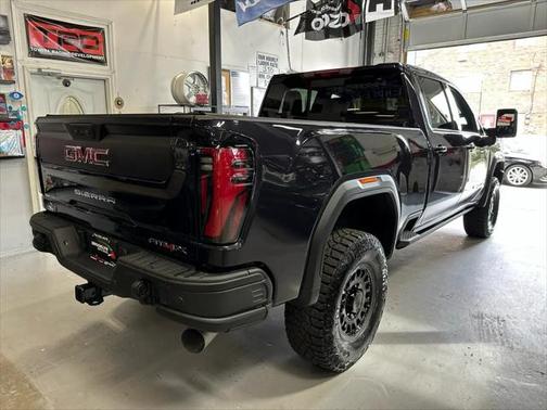 2025 GMC Sierra 2500 AT4