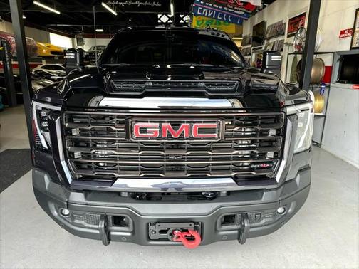 2025 GMC Sierra 2500 AT4