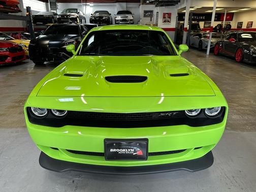 2015 Dodge Challenger SRT Hellcat