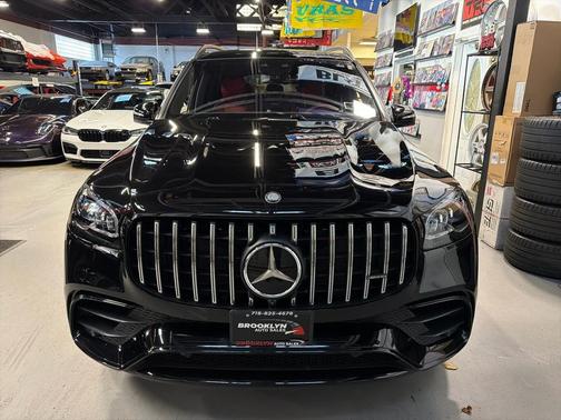 2025 Mercedes-Benz AMG GLS 63 Base