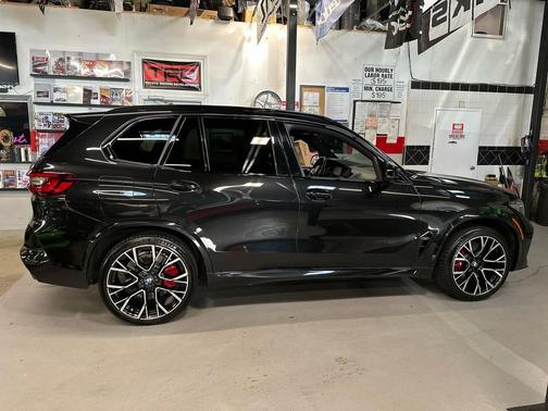 2022 BMW X5 M Base