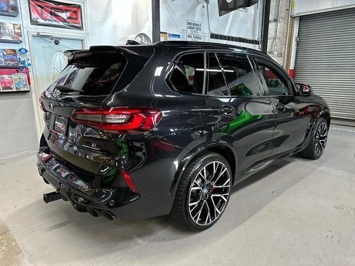 2022 BMW X5 M Base