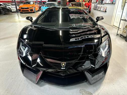 2015 Lamborghini Aventador LP700-4 Coupe