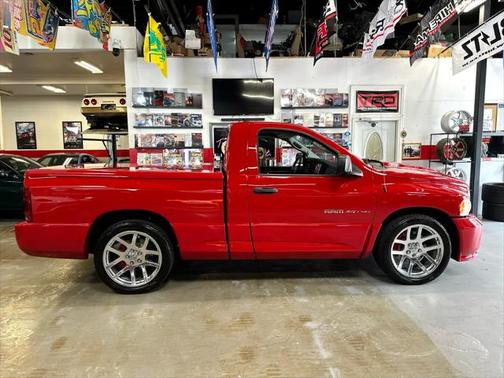 2004 Dodge Ram 1500 SRT-10