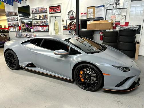 2022 Lamborghini Huracan EVO EVO Coupe