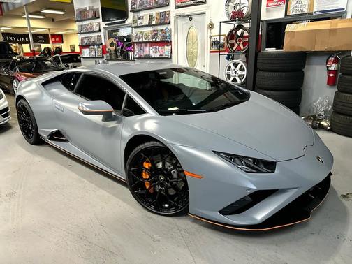 2022 Lamborghini Huracan EVO EVO Coupe