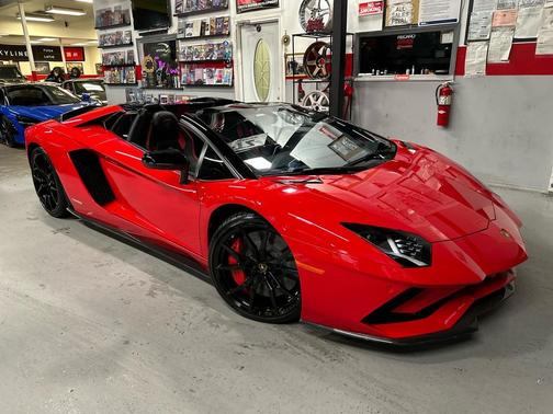 2019 Lamborghini Aventador S S Roadster