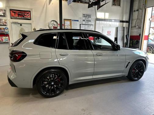 2023 BMW X3 M40i