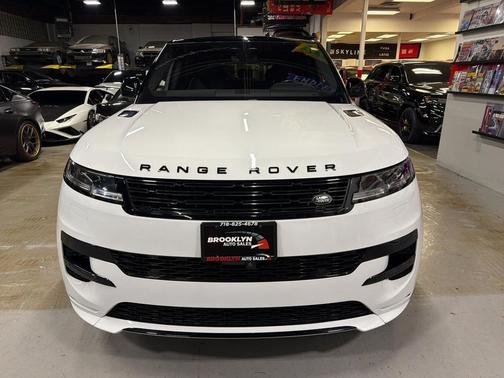 2023 Land Rover Range Rover Sport SE
