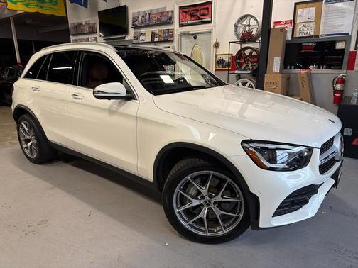 2020 Mercedes-Benz GLC 300 4MATIC