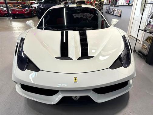 2015 Ferrari 458 Speciale Base