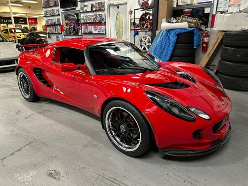 2005 Lotus Elise Roadster