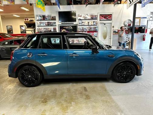 2022 MINI Hardtop Cooper S
