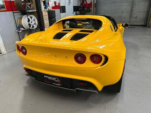 2005 Lotus Elise Roadster