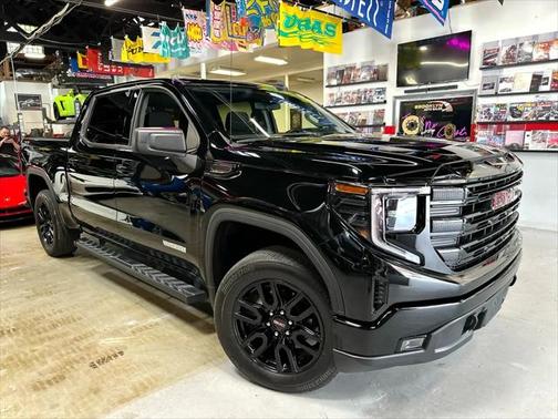 2024 GMC Sierra 1500 Elevation
