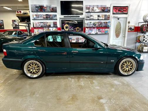1998 BMW M3 Base