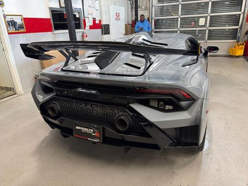 2024 Lamborghini Huracan STO STO Coupe