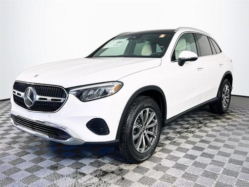 2025 Mercedes-Benz GLC 300 