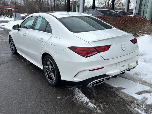 2022 Mercedes-Benz CLA 250 