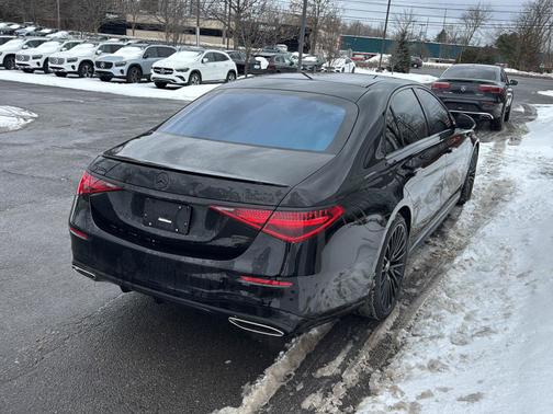 2023 Mercedes-Benz S-Class 