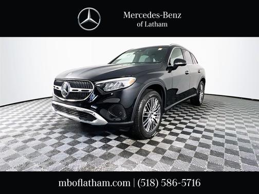 2025 Mercedes-Benz GLC 300 