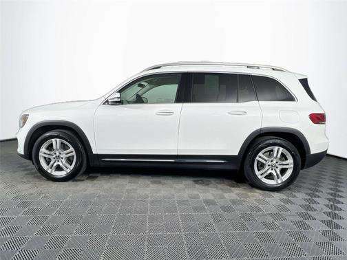 Polar White 2021 Mercedes-Benz GLB 250