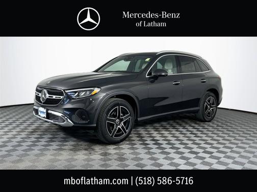 Graphite Grey Metallic 2026 Mercedes-Benz GLC 300 4MATIC