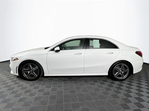 2022 Mercedes-Benz A-Class A 220 4MATIC