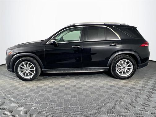 Black 2024 Mercedes-Benz GLE 350
