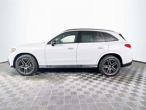 2025 Mercedes-Benz GLC 300 4MATIC