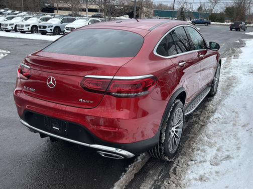 2022 Mercedes-Benz GLC 300 4MATIC Coupe
