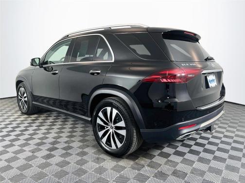 Black 2026 Mercedes-Benz GLE 350