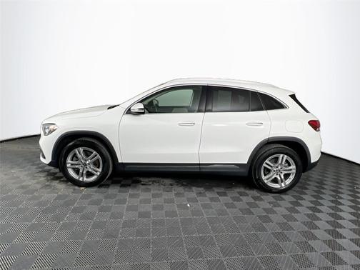 2022 Mercedes-Benz GLA 250 