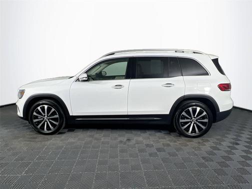 2023 Mercedes-Benz GLB 250 