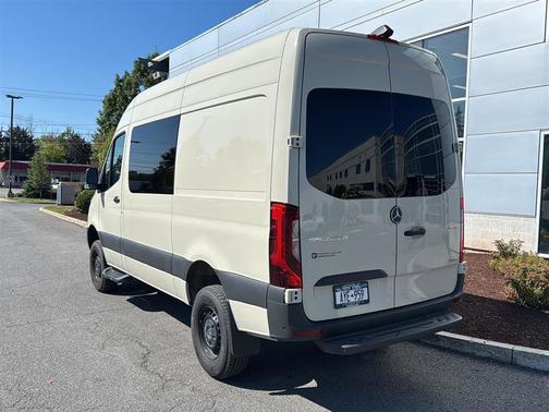 2024 Mercedes-Benz Sprinter 2500 