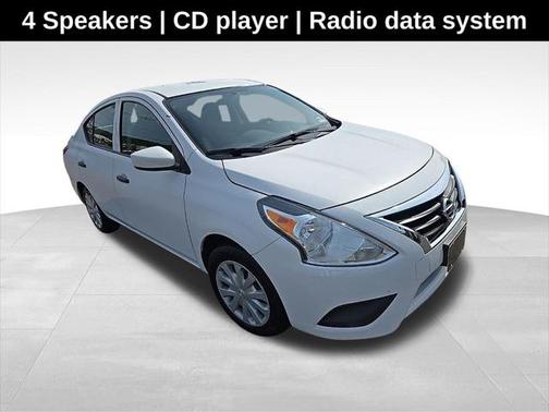 2017 Nissan Versa 1.6 S+