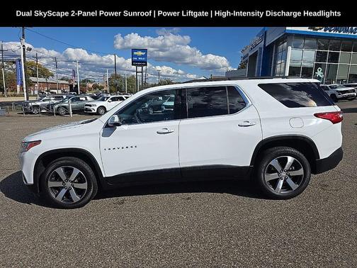 2021 Chevrolet Traverse LT Leather